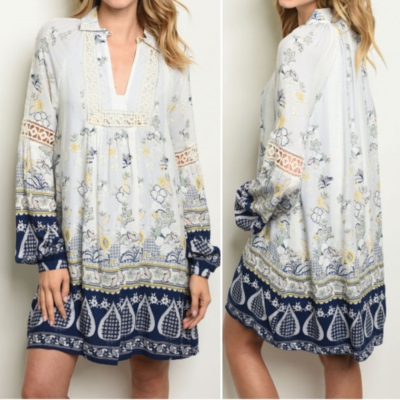 Trend Setter Diva Boutique Dresses & Skirts - FLORAL PRINT  & CROCHET TRIM DRESS